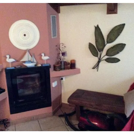 Two-bedroom Gerani Appartement *