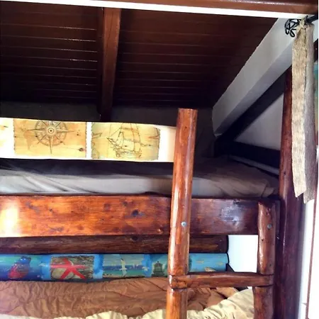 Two-bedroom Gerani